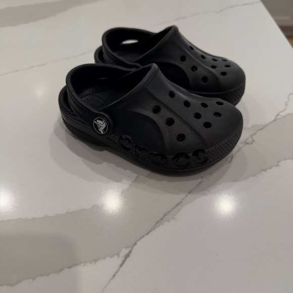 Black crocs size C7 - Picture 1 of 2